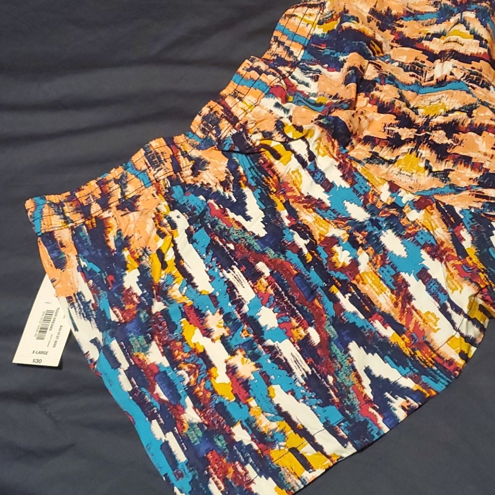 Shorts - Picture 2 of 2